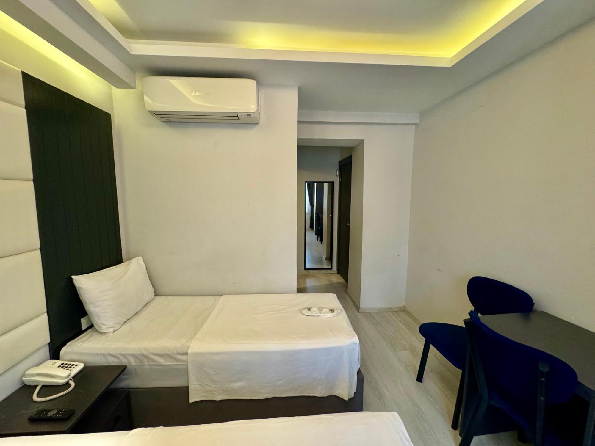 Aram Edessa Hotel Istanbul Bagian luar foto