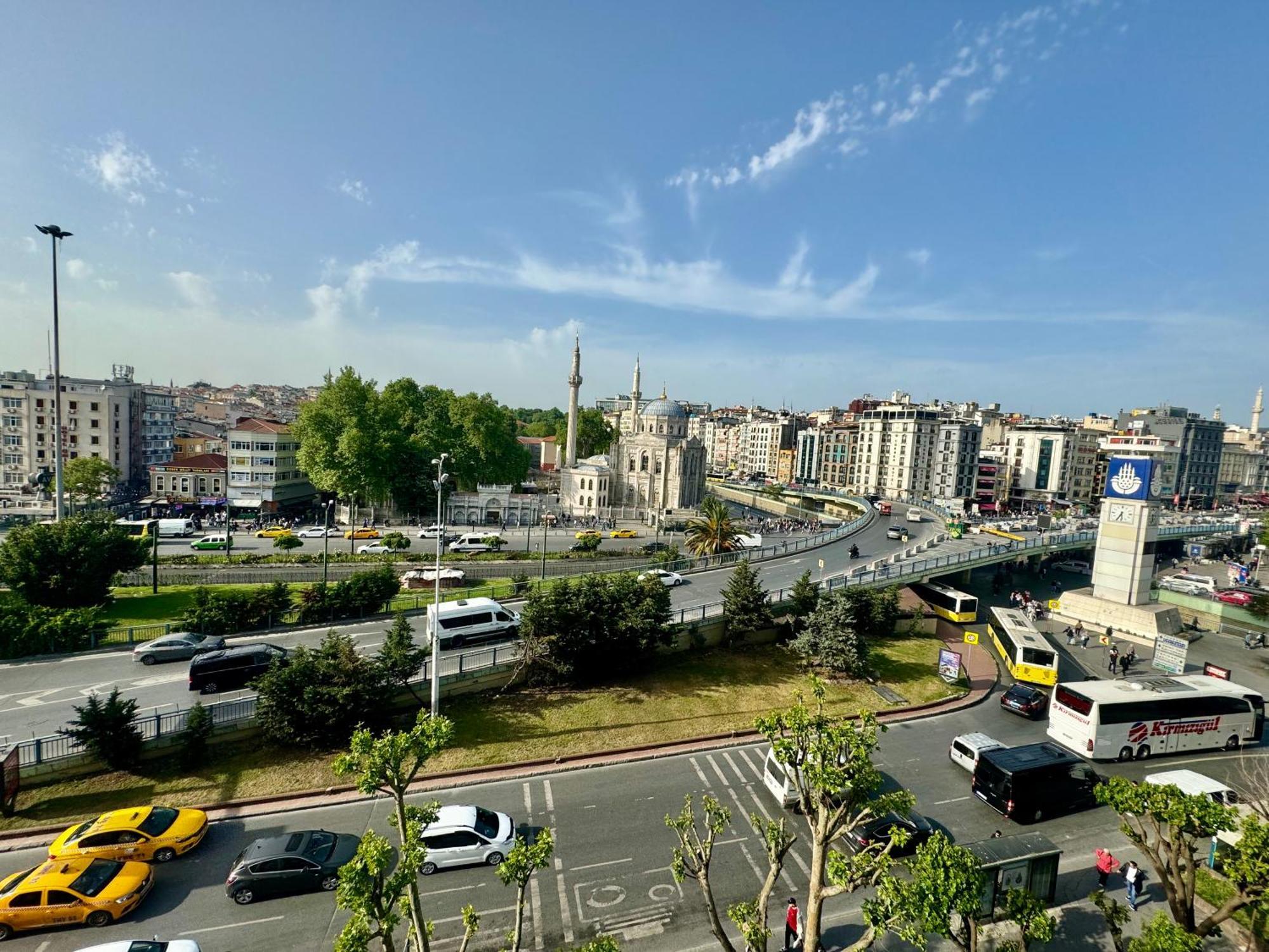 Aram Edessa Hotel Istanbul Bagian luar foto