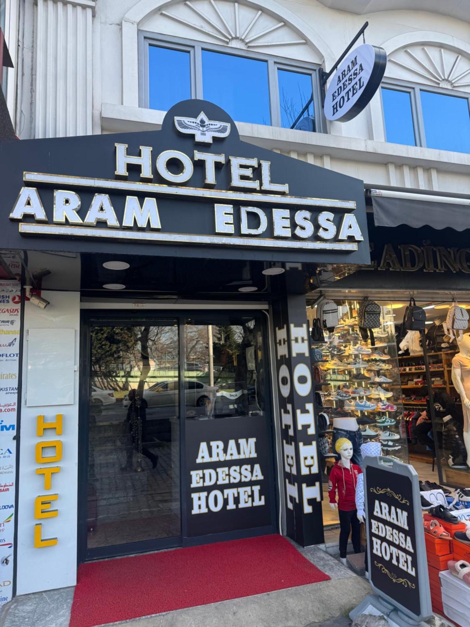 Aram Edessa Hotel Istanbul Bagian luar foto
